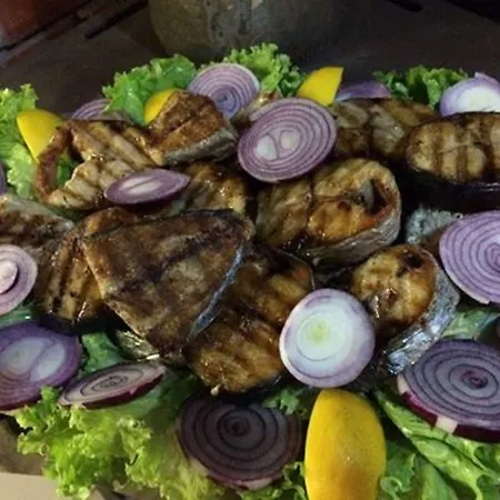 فندق مبيت وإفطار Herrara غييكلي
