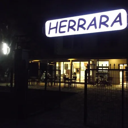 住宿加早餐酒店 Herrara Geyikli