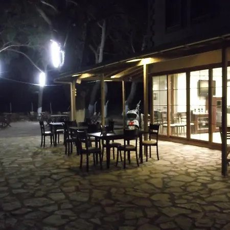 فندق مبيت وإفطار Herrara